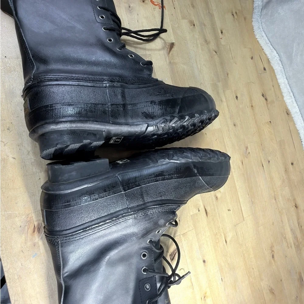 Rainfair Men’s Steel Shank Insulated Work Boots Black Size 8